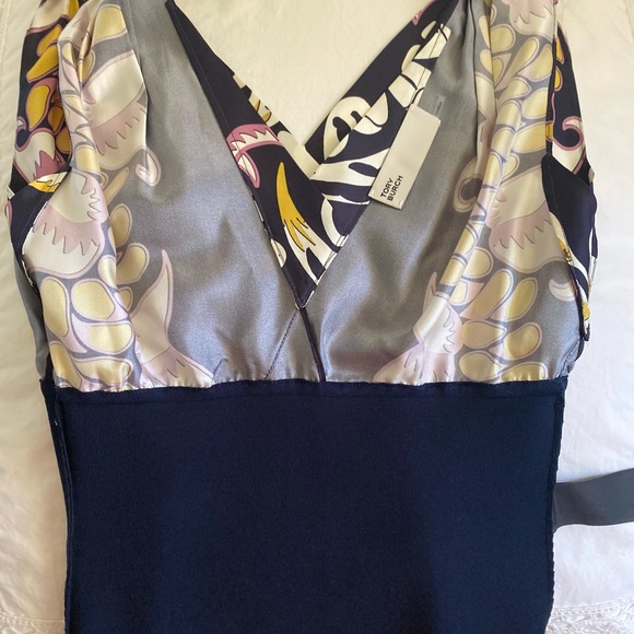 Tory Burch Black and Pink Floral Silk Tank Top size 0 - Picture 6 of 7